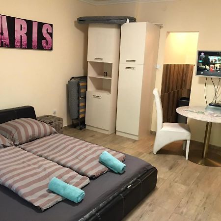 Roland Apartmant Zuglo Budapest Ngoại thất bức ảnh