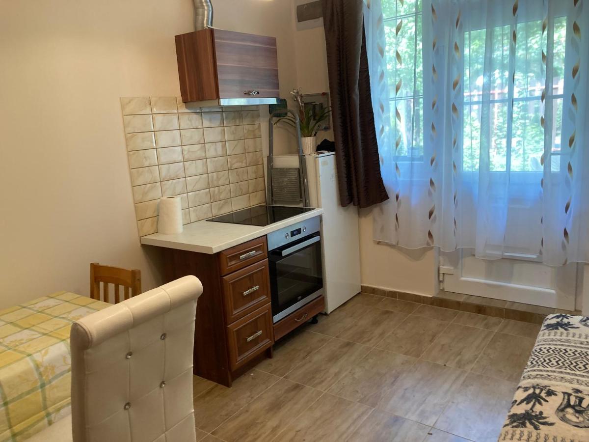 Roland Apartmant Zuglo Budapest Ngoại thất bức ảnh