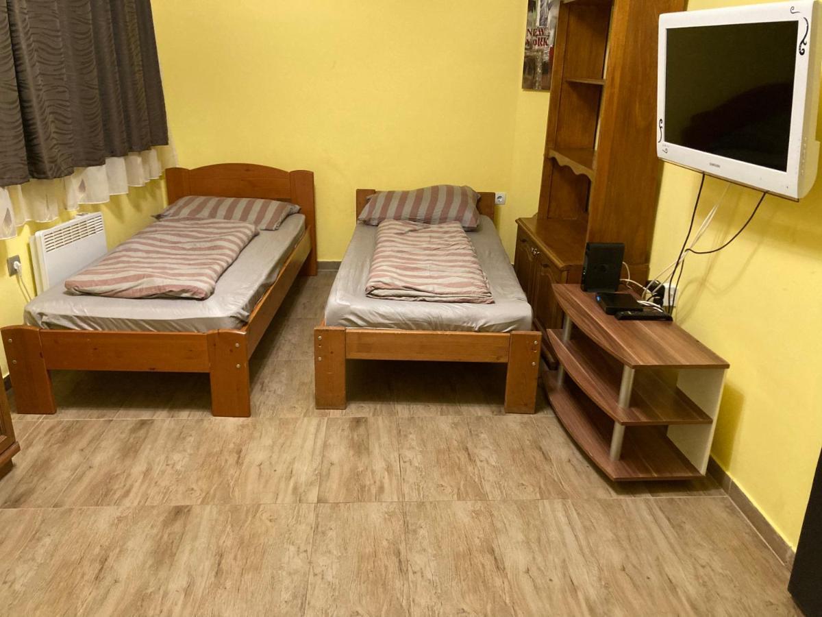 Roland Apartmant Zuglo Budapest Ngoại thất bức ảnh