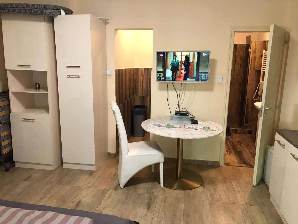 Roland Apartmant Zuglo Budapest Ngoại thất bức ảnh